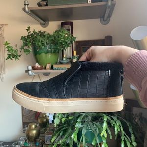 Toms Croc Embossed Paxton